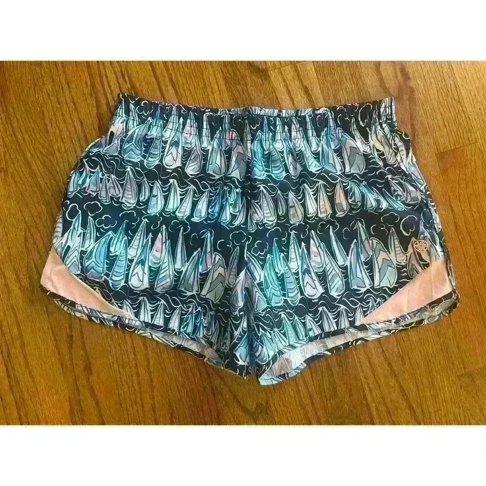 Lily Pulitzer Youth XL Ocean Trail Low Tide Navy Sails and stripes shorts
